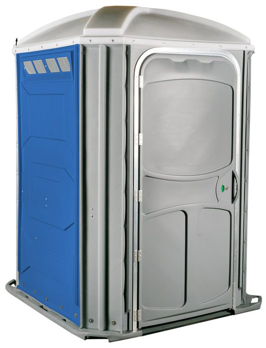 Wheelchair-accessible portable restroom